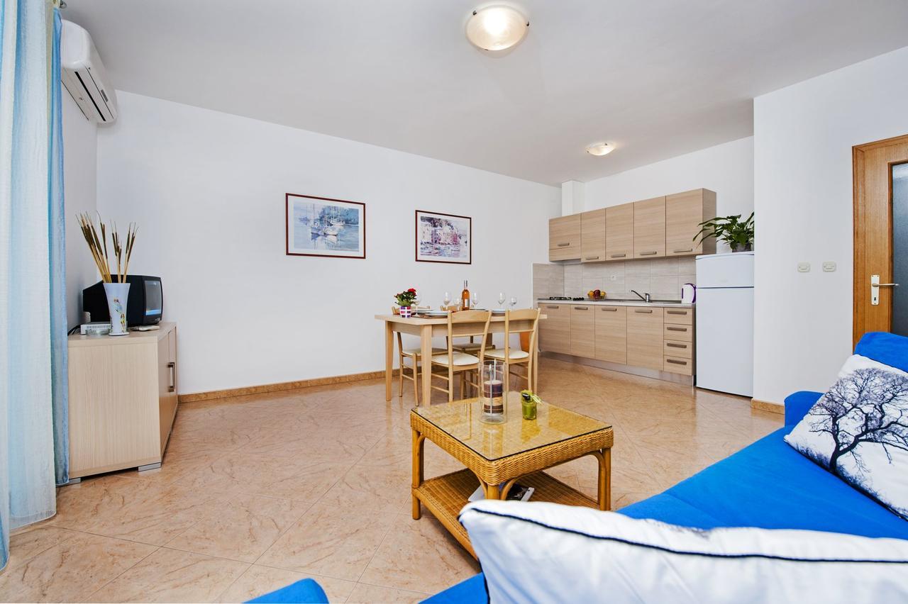 Apartments Bella Rovinj Luaran gambar