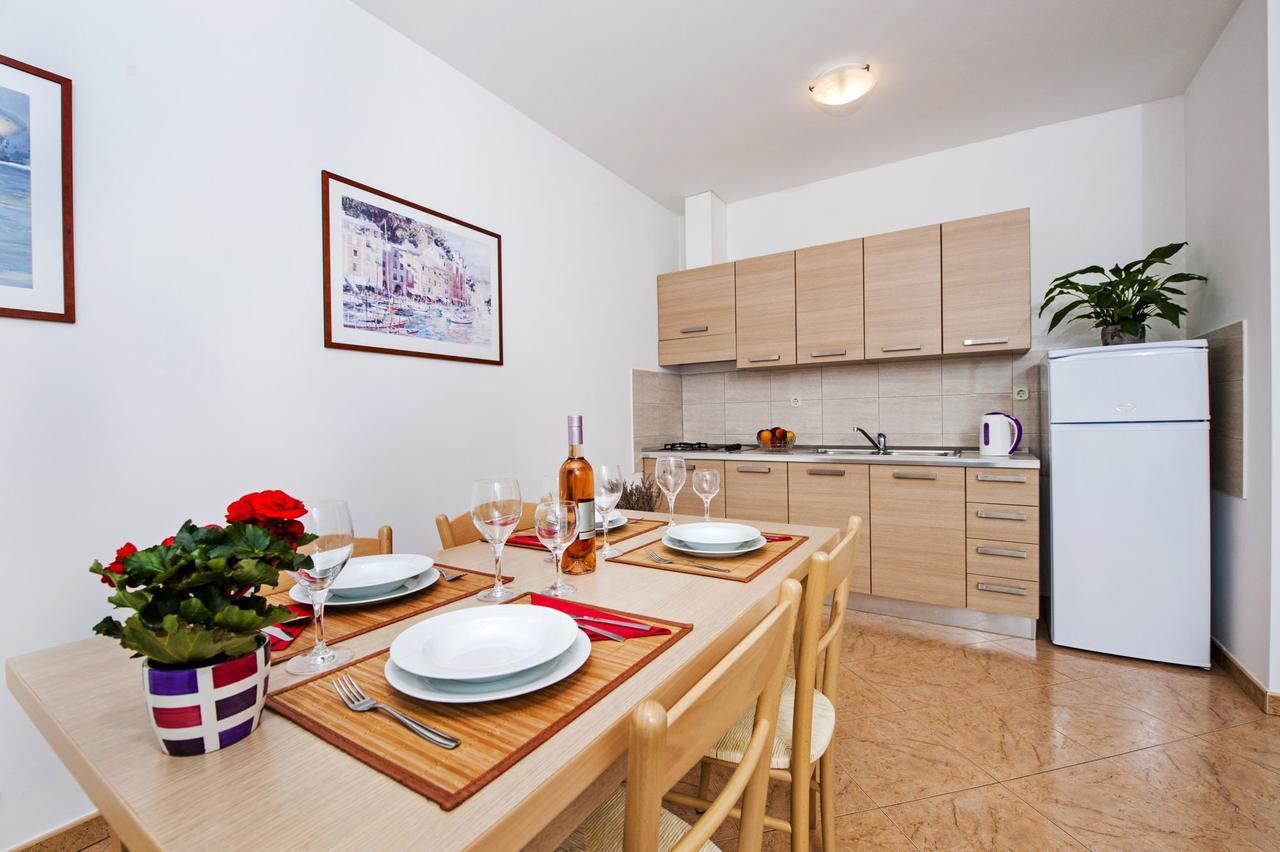 Apartments Bella Rovinj Luaran gambar