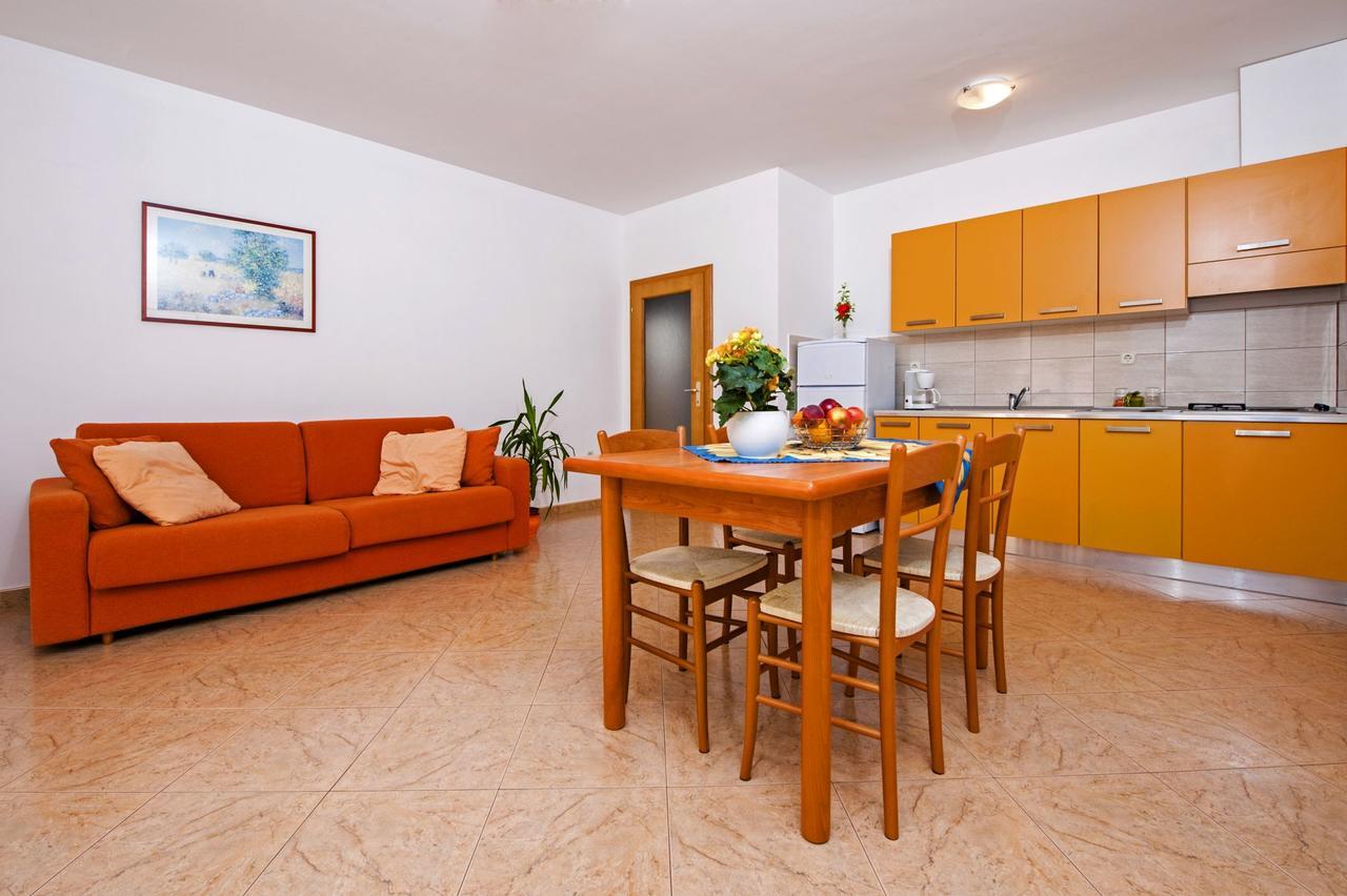 Apartments Bella Rovinj Luaran gambar